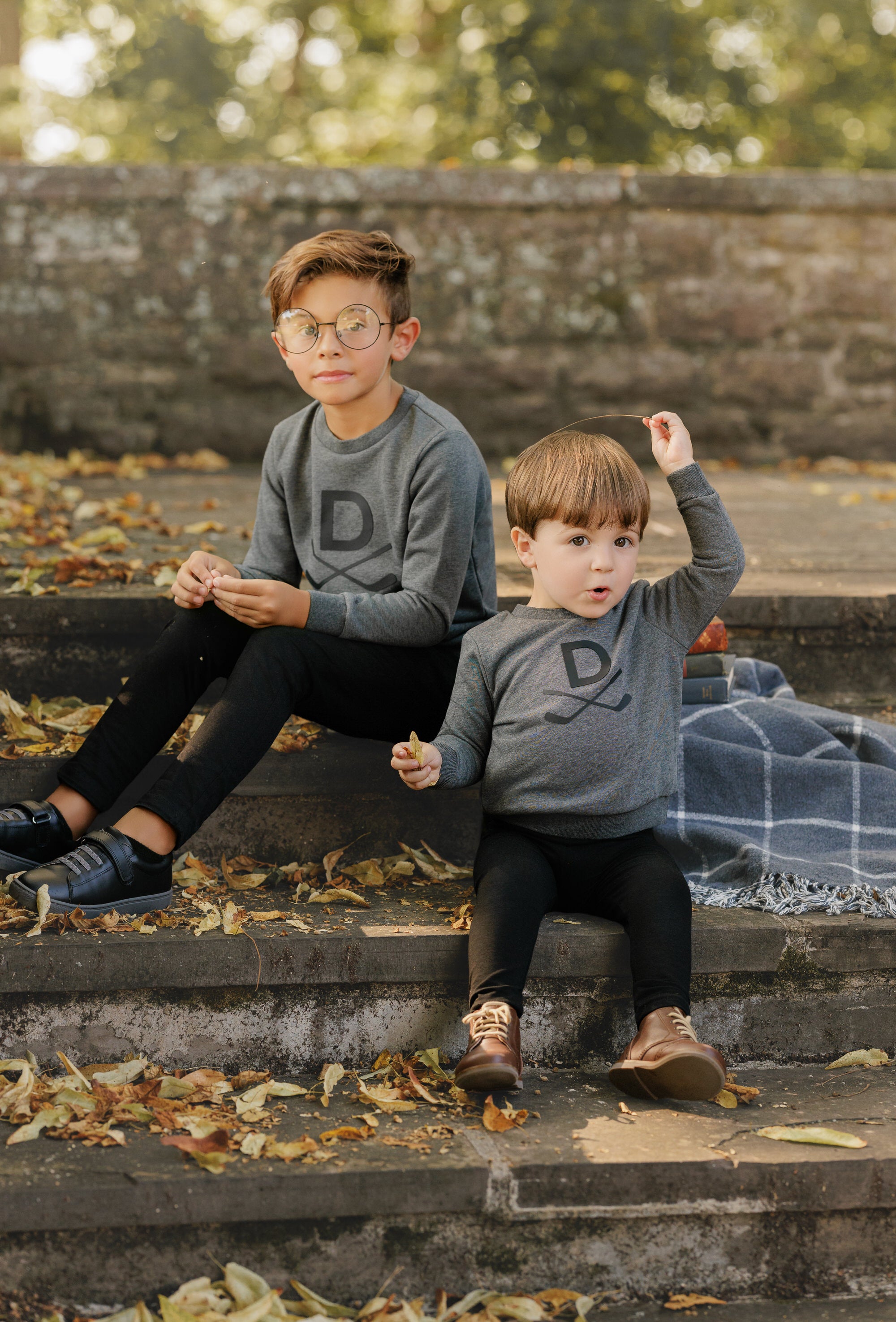 Duet Grey &