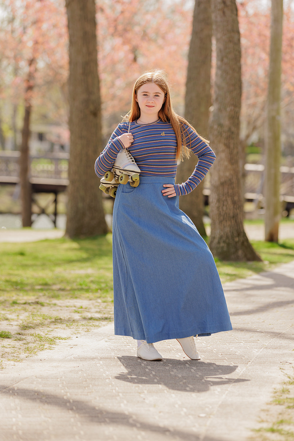 Duet Light Denim Elastic Waist Skirt
