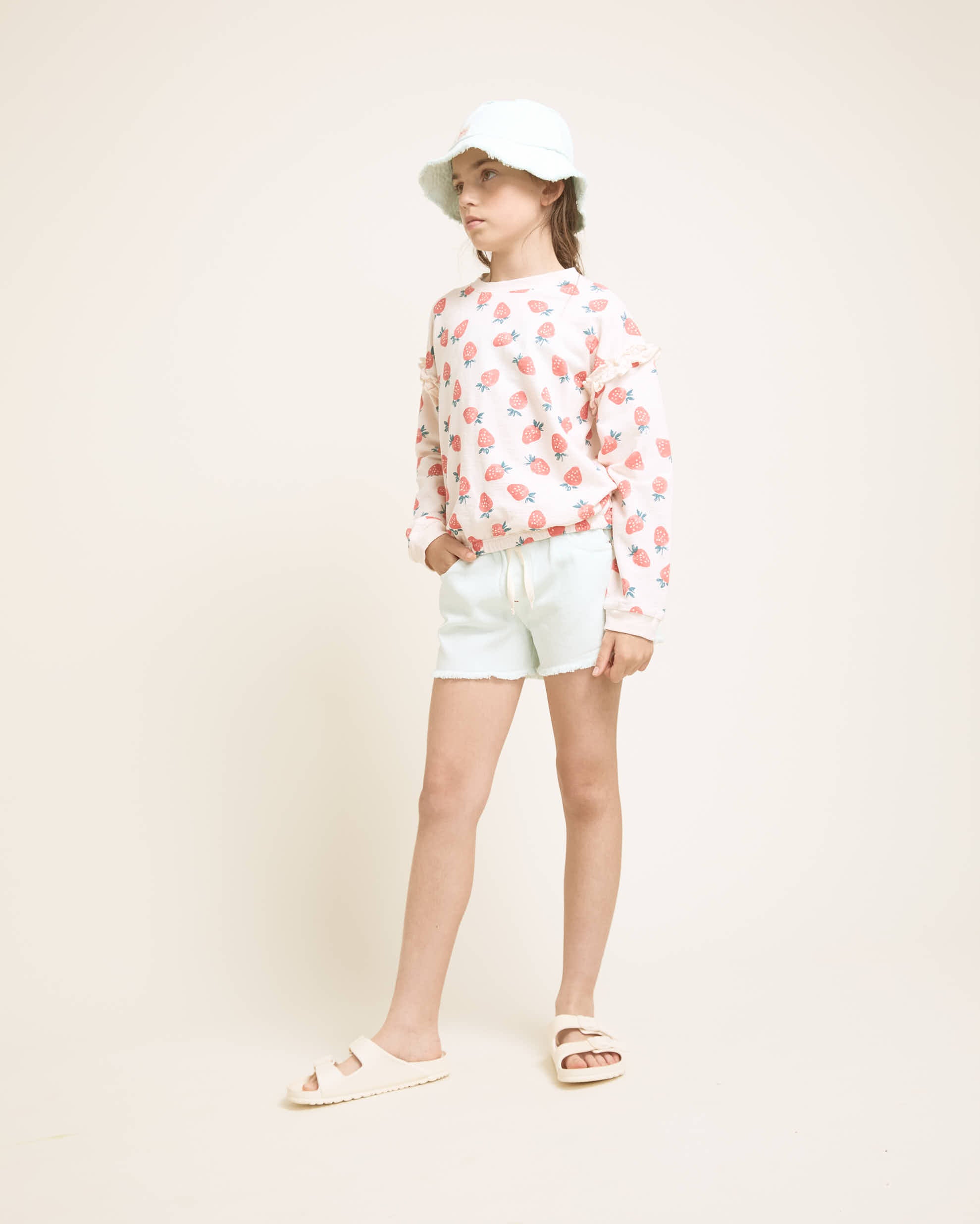 Buho Kids Cream Pink Strawberry Sweatshirt