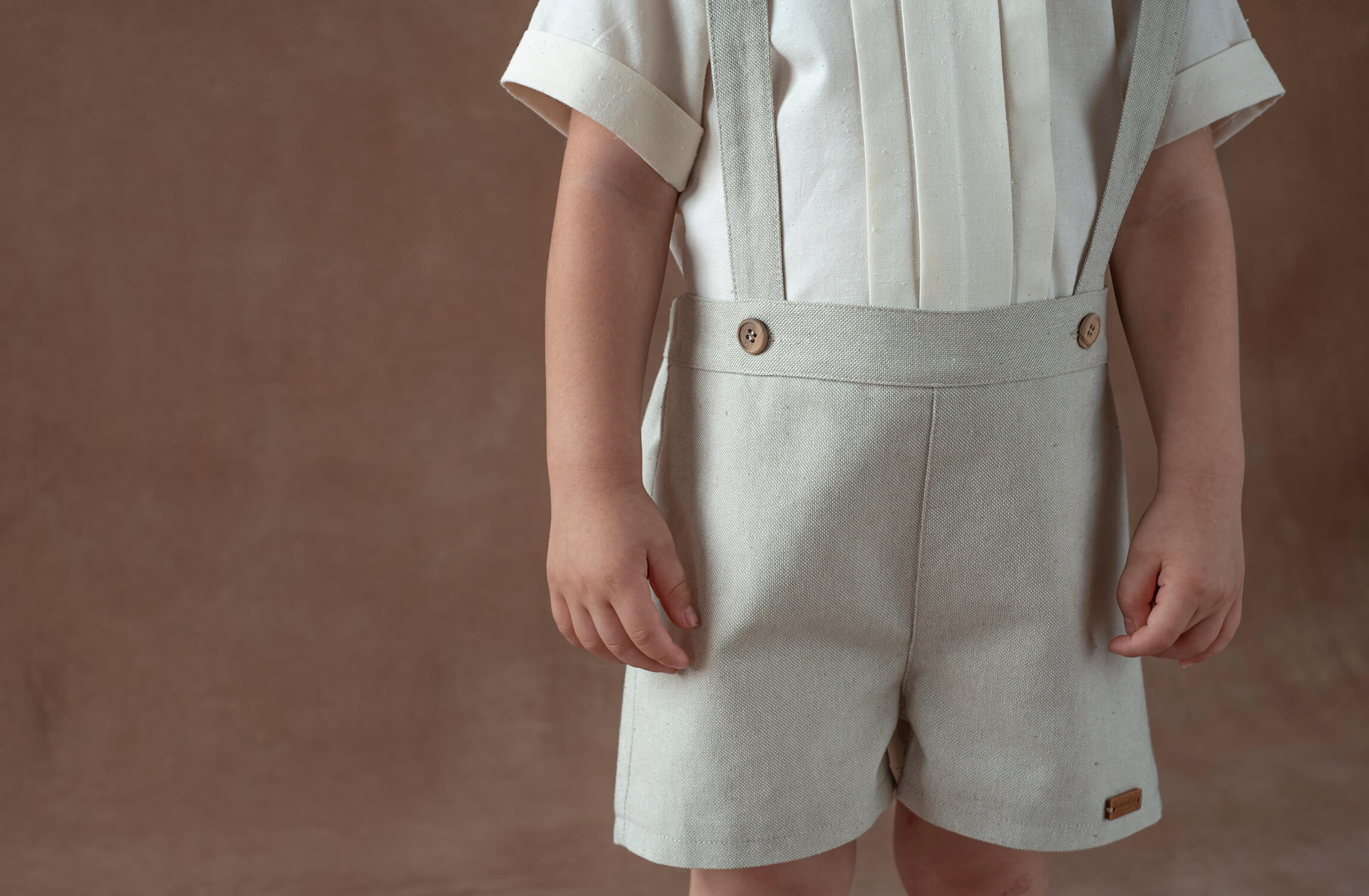 Popelin Sand Oxford Shorts with Straps