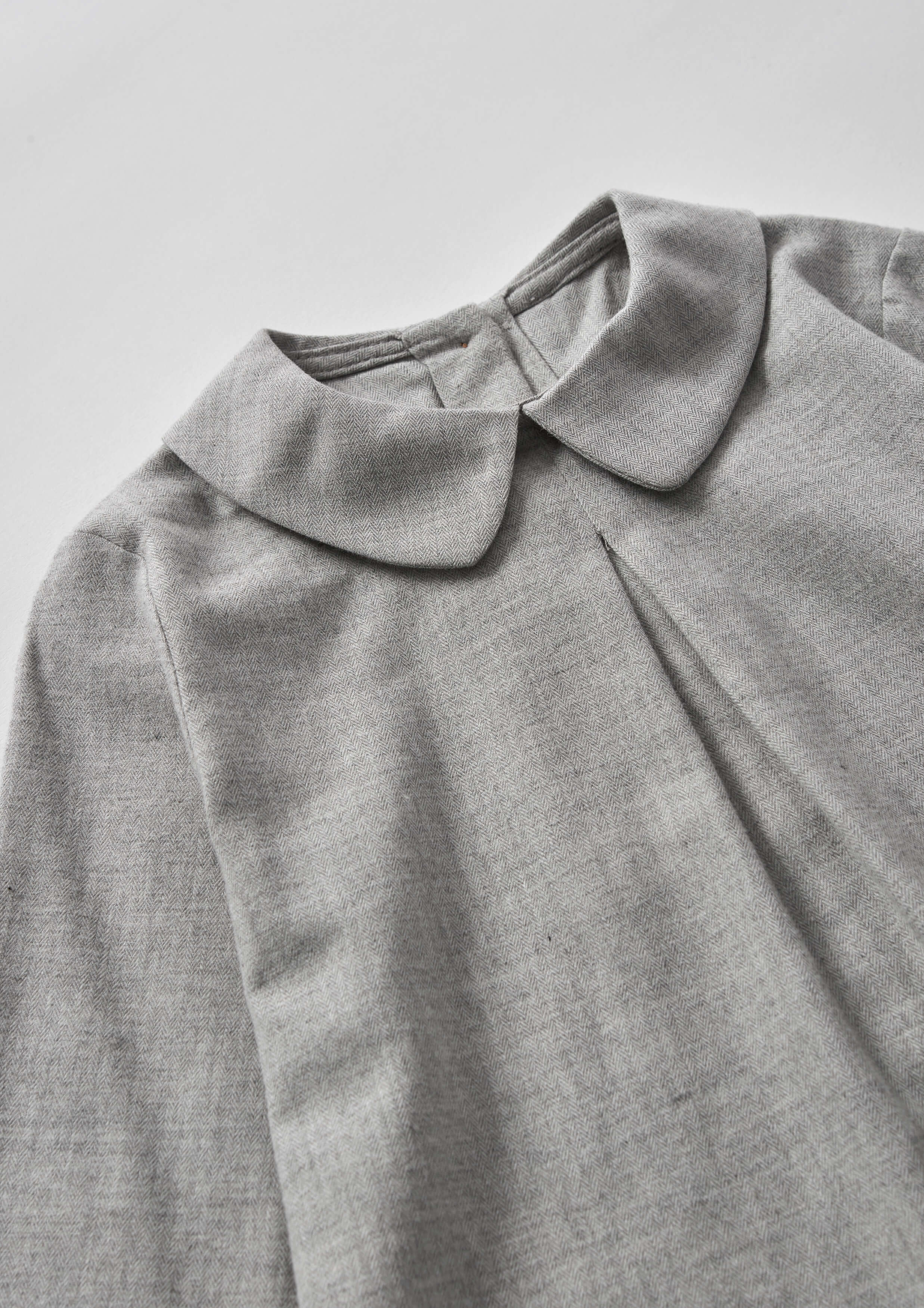 Popelin Light Grey Top With Pleat