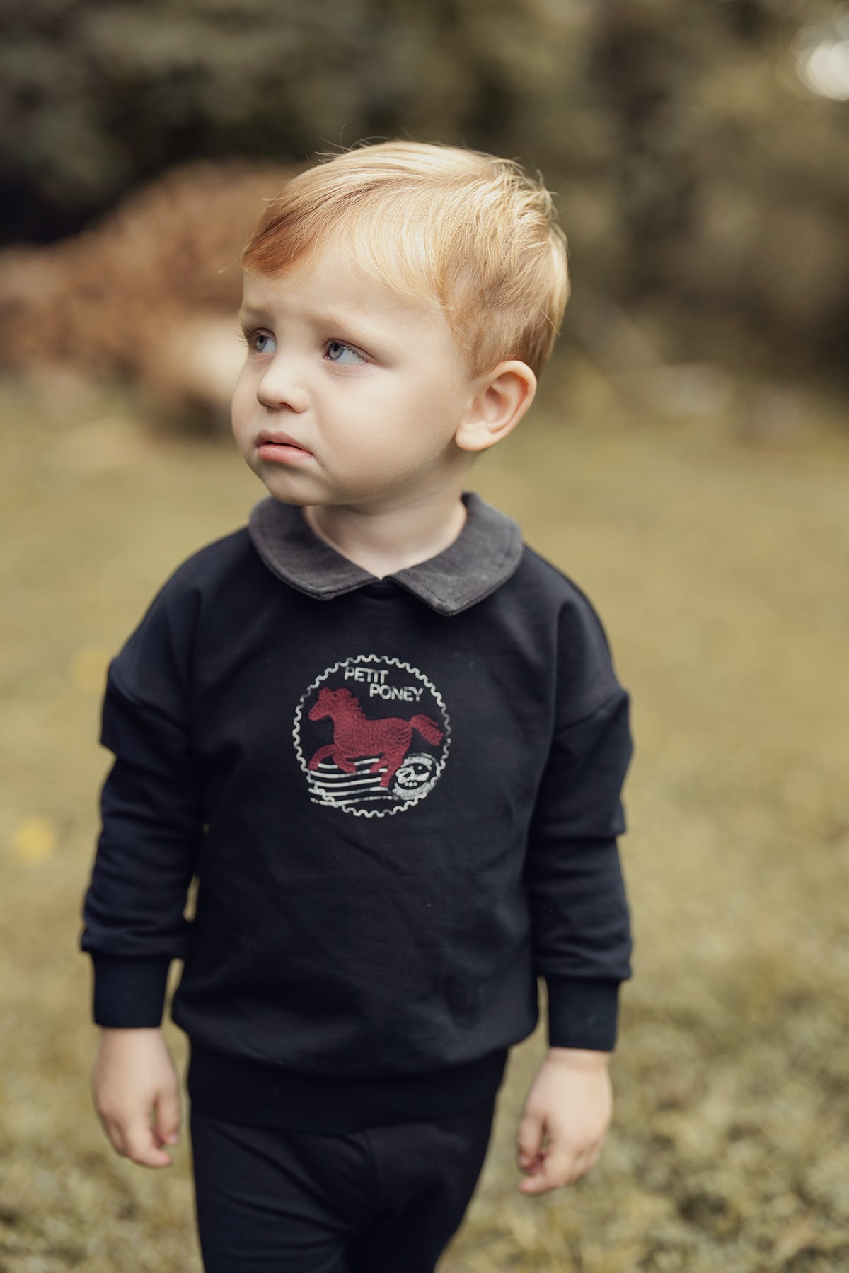 Duet Boys Black/Pink Horse Front Emblem Sweatshirt Set with Collar