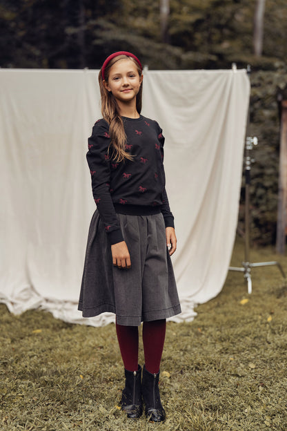 Duet Black Horse Soft Pleated Short Skirt