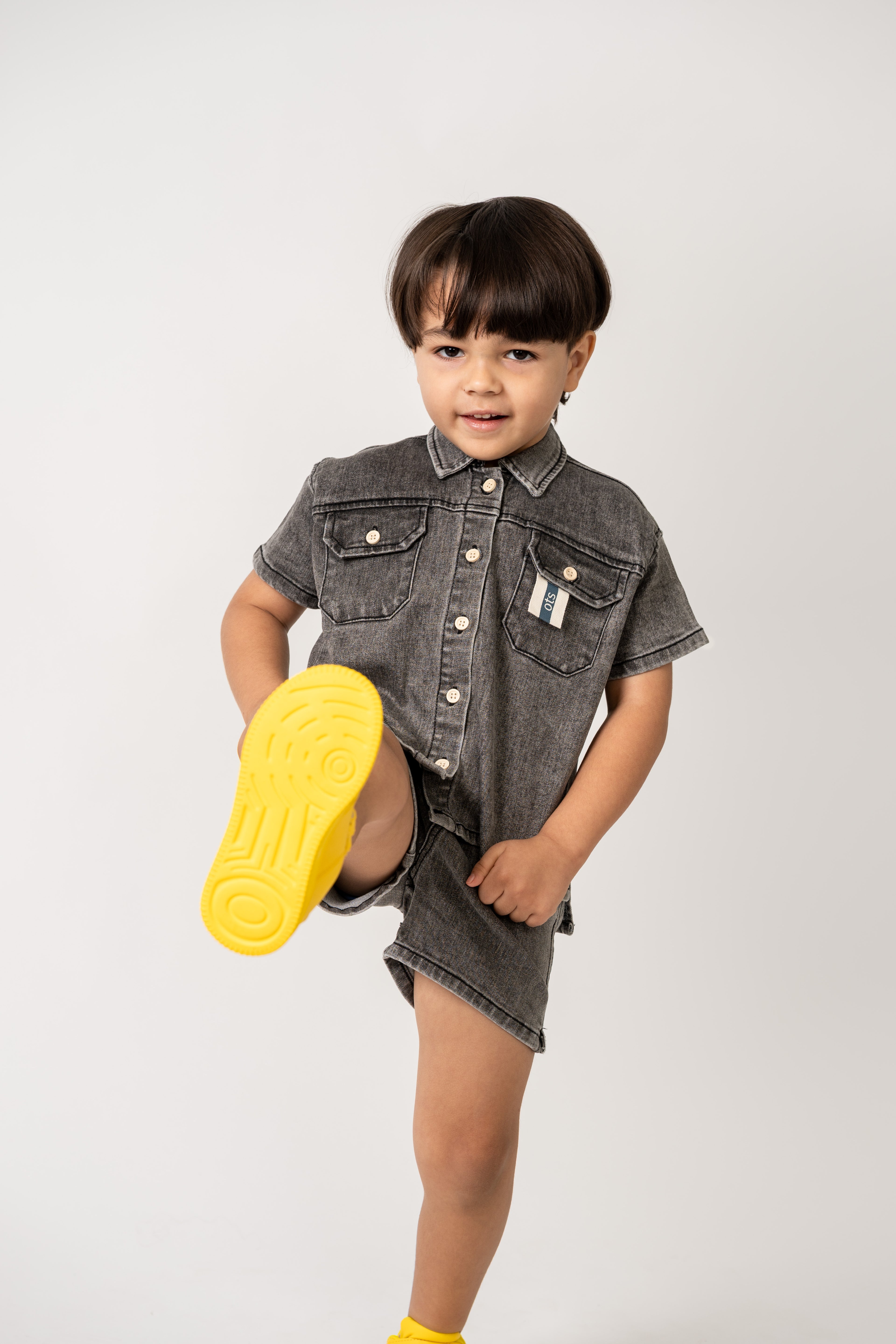 Birnham on the Sea Boy Black Wash Shirt