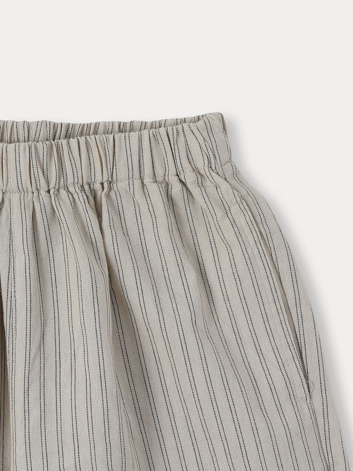Bene Bene Andy Stripe Half Pants
