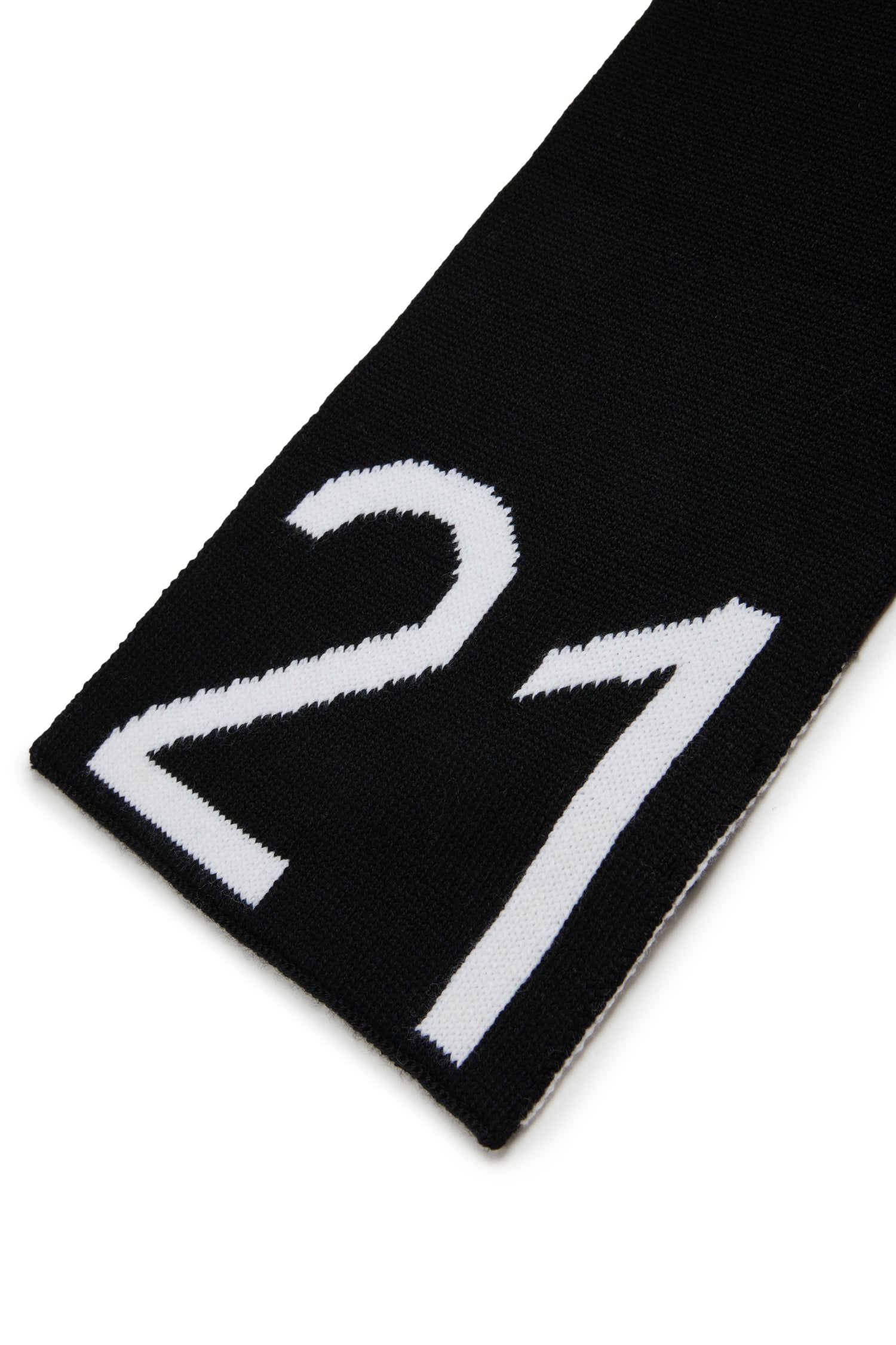 Nº21 Black Knit Scarf