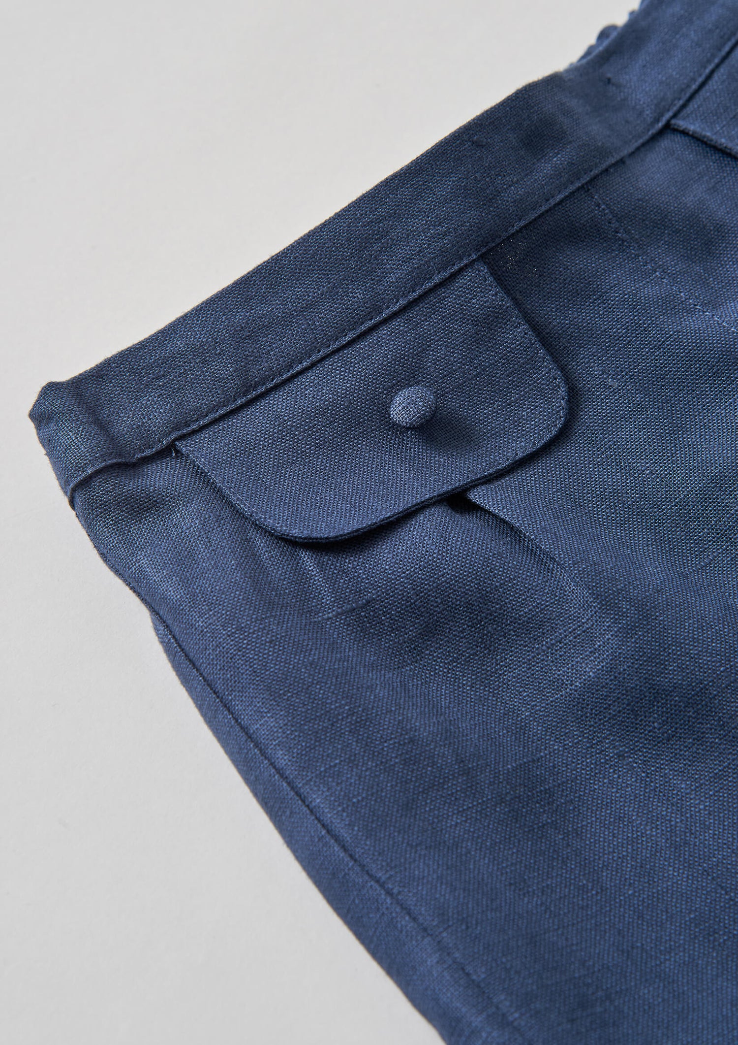 Popelin Navy Blue Linen Shorts with Flaps