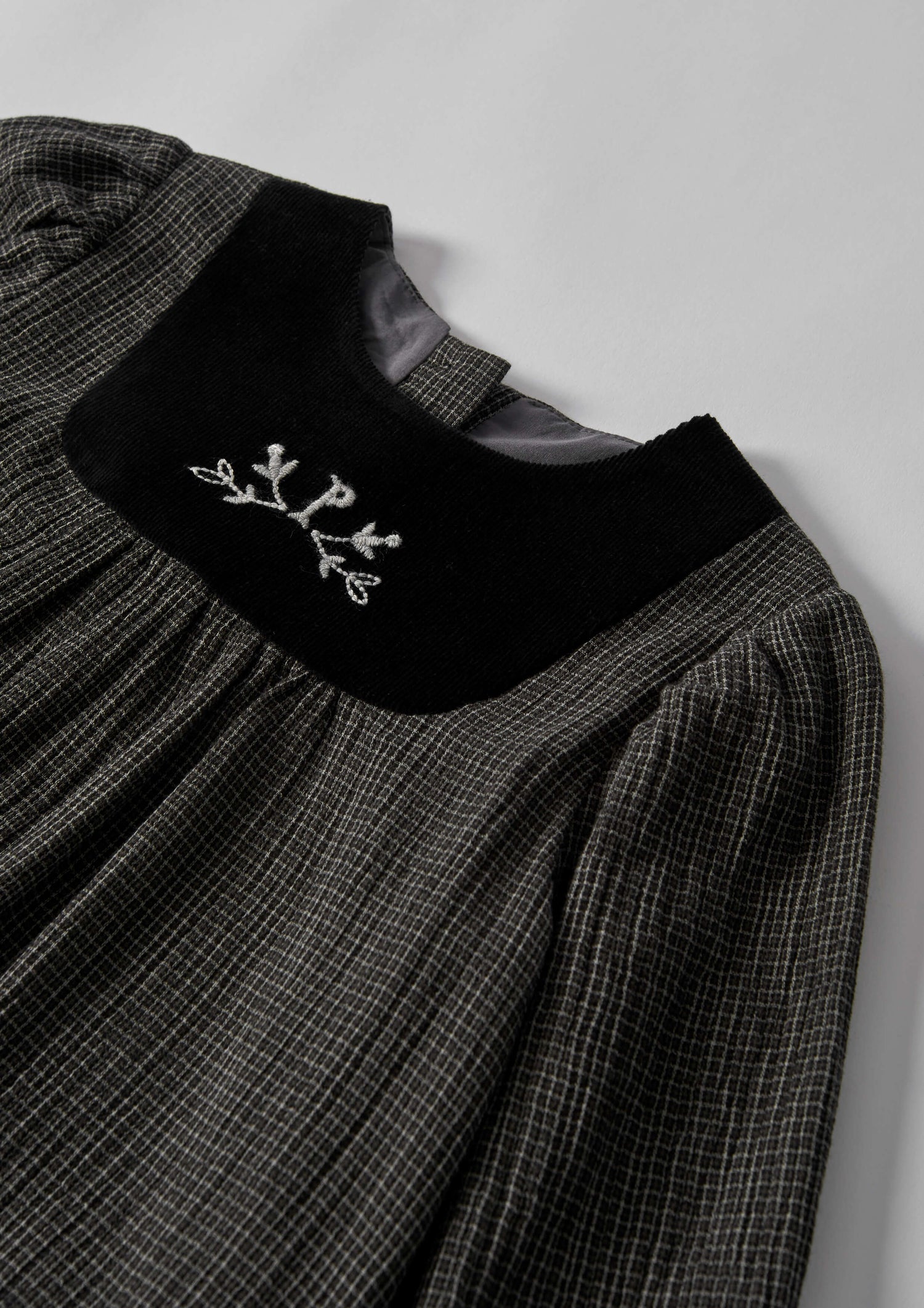 Popelin Girls Black Gingham Short Dress With Embroidered Yoke