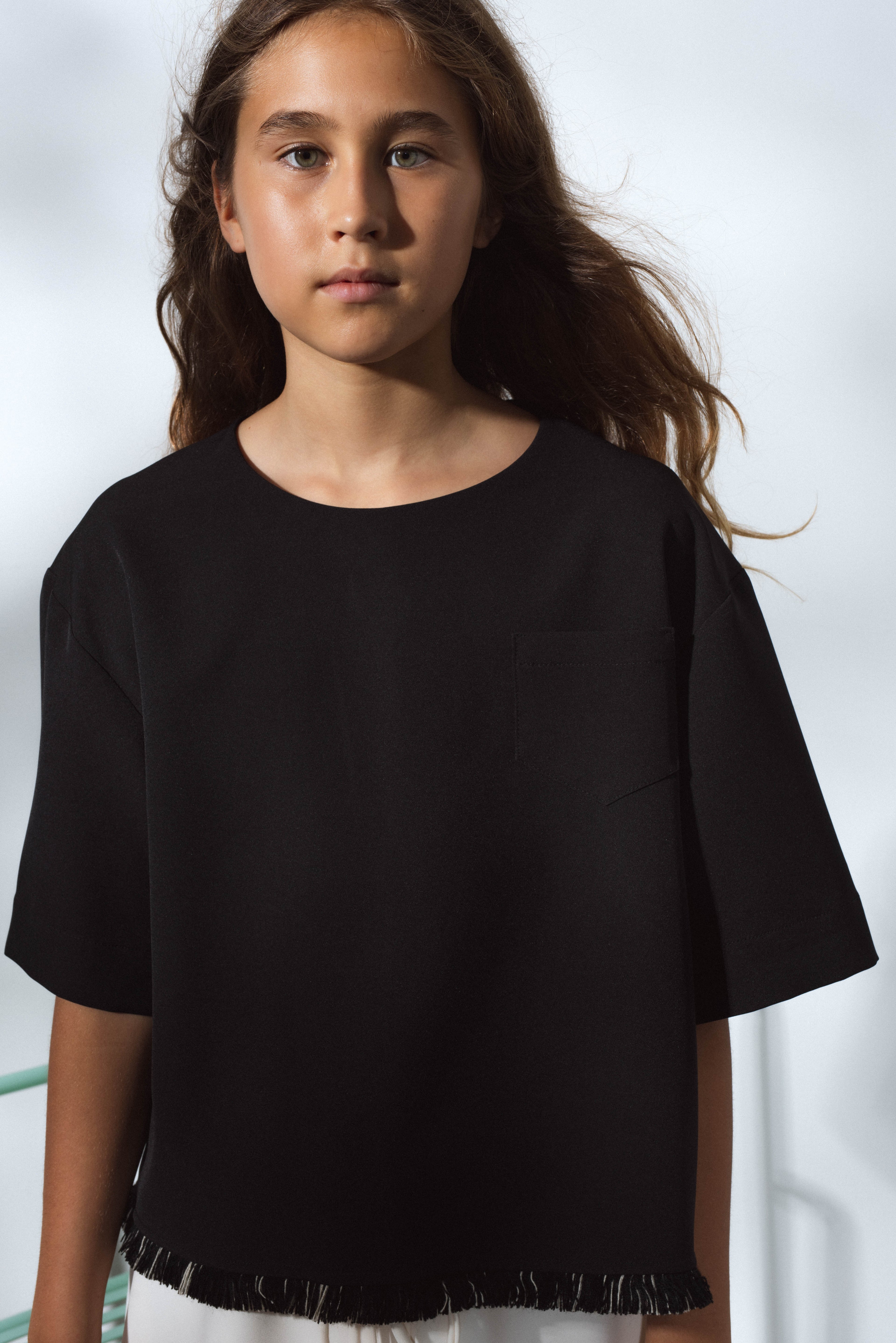 Unlabel Black Zephyr Top